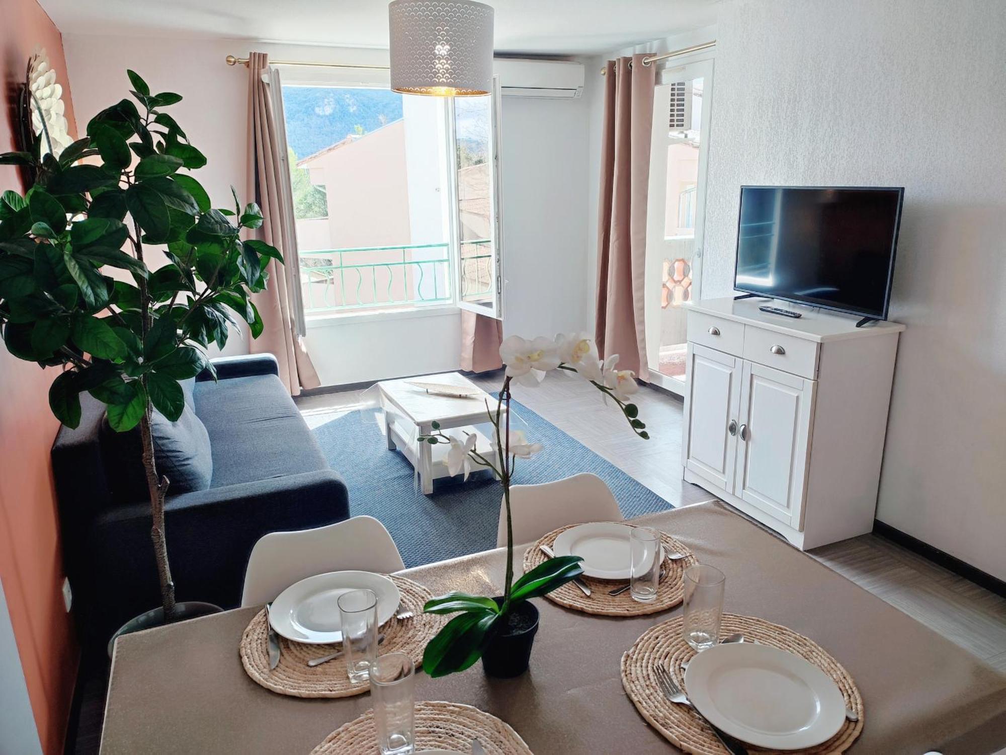 Le Lavandin - T3 Piscine & Climatisation Greoux-les-Bains Luaran gambar